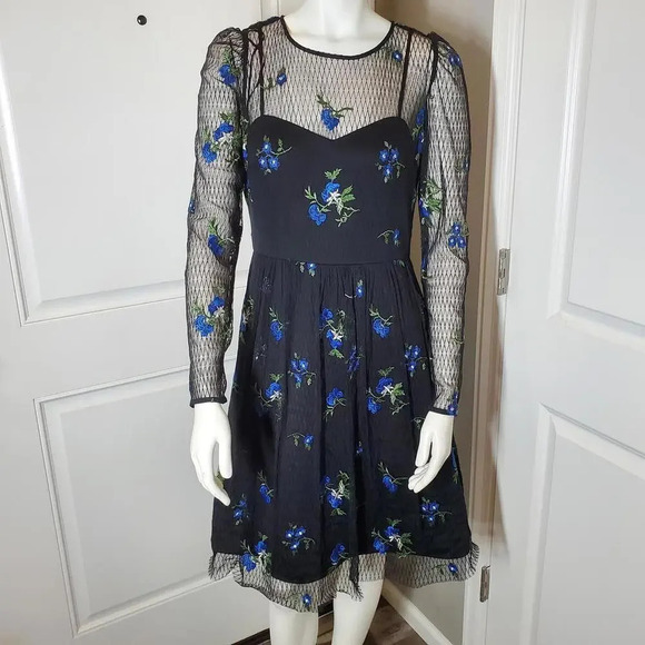 Taylor Dresses Women's Long Sleeve Embroidered A-Line Dress Size 8 - Picture 3 of 16